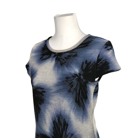 Naisten Hugo Boss - Trikoomekko, koko 40 - Sininen (2)