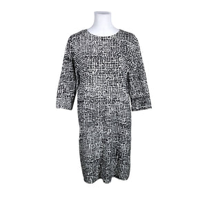 Naisten Marimekko - Trikoomekko, koko 40 - Musta (1)