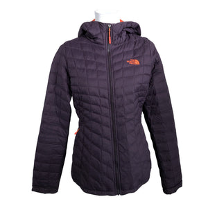Naisten The North Face - Kevyttoppatakki, koko 38 - Violetti (1)