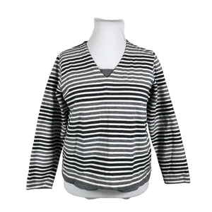 Naisten Marks&Spencer - Trikoopaita, koko 44 - Harmaa (1)