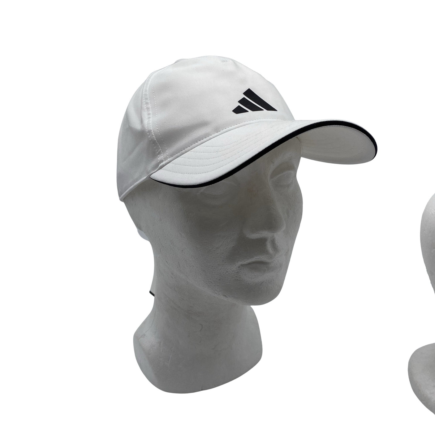 Unisex Adidas - Lippalakki, koko 54 - 56 cm - Valkoinen (1)
