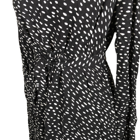 Naisten Marimekko - Kangasmekko, koko 40 - Musta (2)