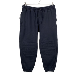 Miesten Nike - Collegehousut, koko M - Musta (1)