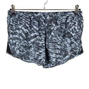 Naisten Nike - Urheilushortsit, koko 40 - Harmaa (1)