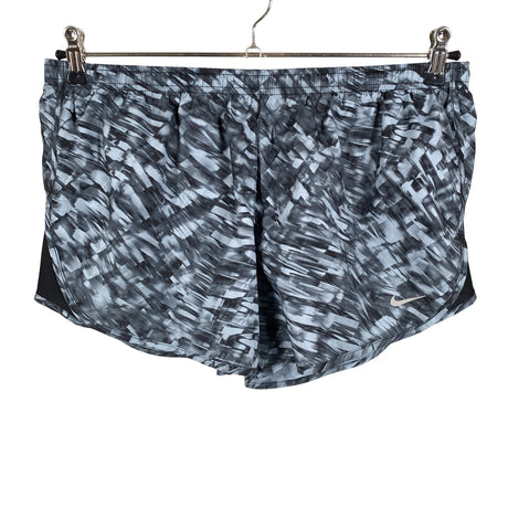 Naisten Nike - Urheilushortsit, koko 40 - Harmaa ()