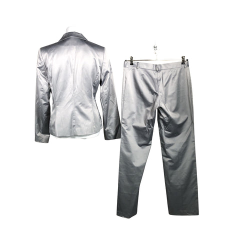 Naisten O.I.S - Jakkupuku, koko 40 - Hopea (2)