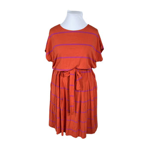 Naisten Voglia - Trikoomekko, koko 42 - Punainen (1)