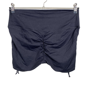 Naisten ICIW – Icaniwill - Urheilushortsit, koko 42 - Musta (2)