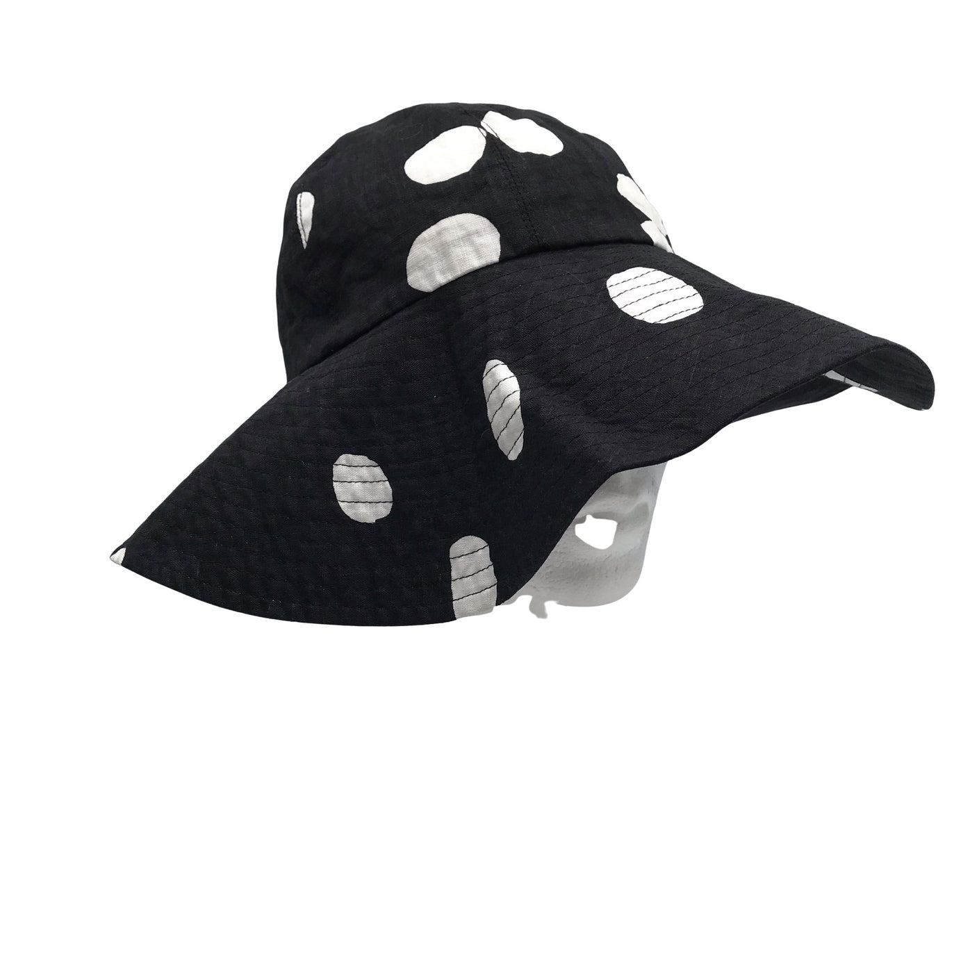 Naisten Marimekko - Kesähattu, koko 56 - 58 cm - Musta (2)