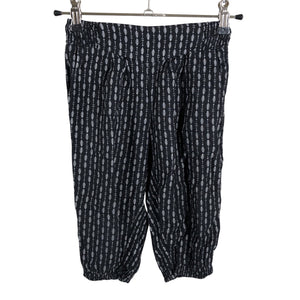 Unisex Lindex - Kangascaprit, koko 104 - 110 - Musta (1)