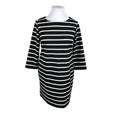 Naisten Aventura - Trikoomekko, koko 42 - Musta (2)