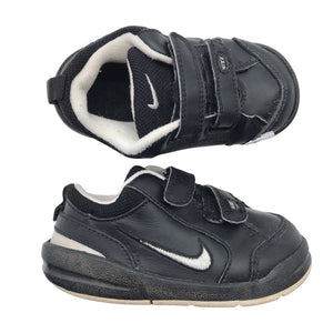 Unisex Nike - Tennarit, koko 21 - Musta (1)