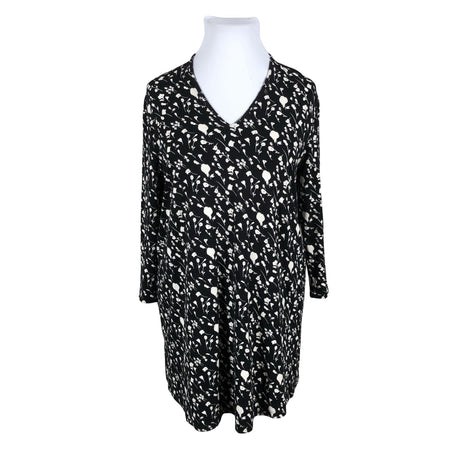 Naisten Your Face - Trikoomekko, koko 42 - Musta ()