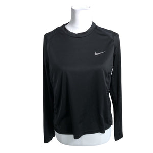 Naisten Nike - Urheilupaita, pitkät hihat, koko 40 - Musta (1)