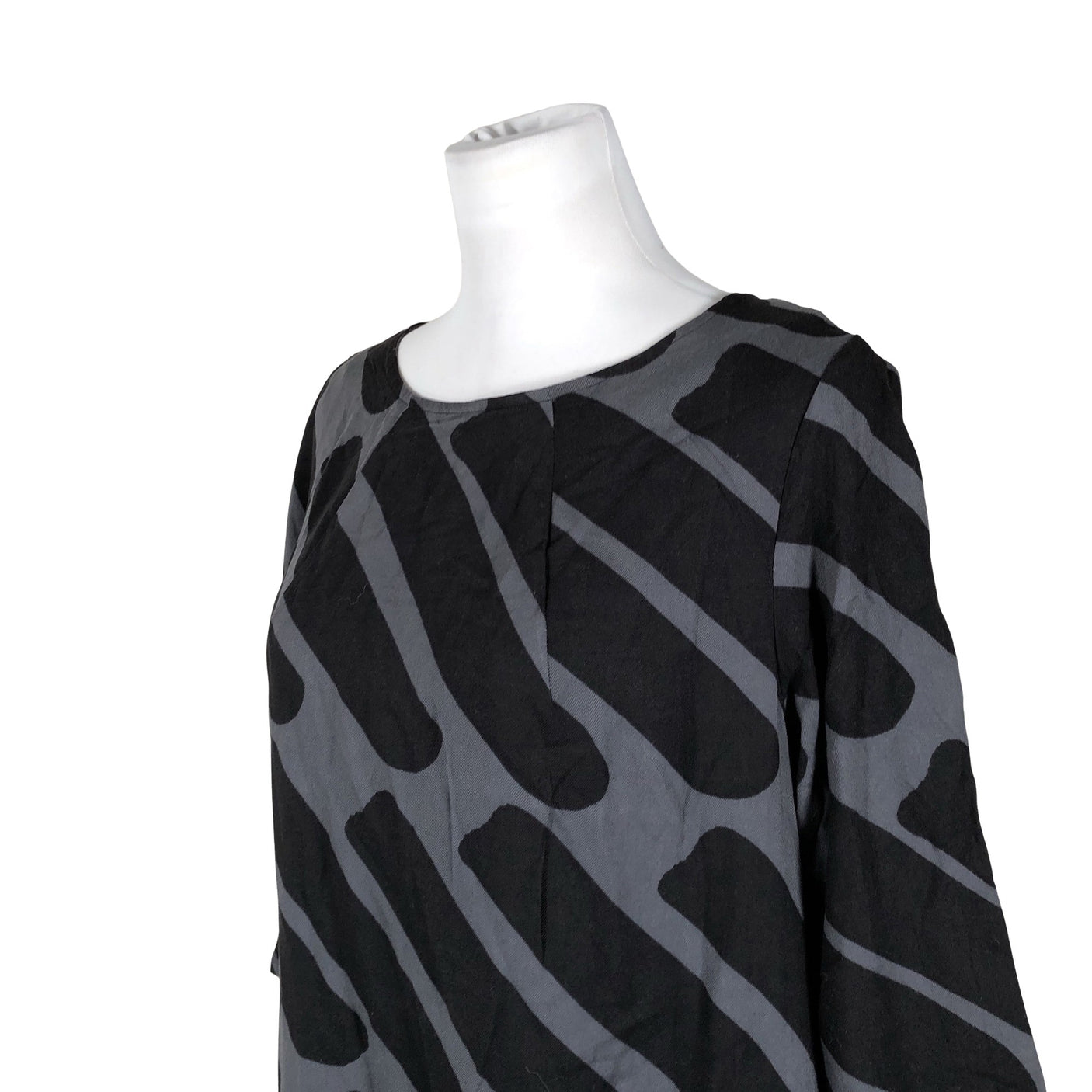 Naisten Marimekko - Trikoomekko, koko 40 - Musta (3)