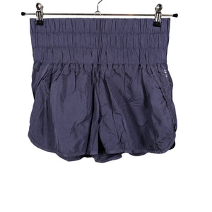 Naisten FP Movement - Urheilushortsit, koko 38 - Violetti (1)