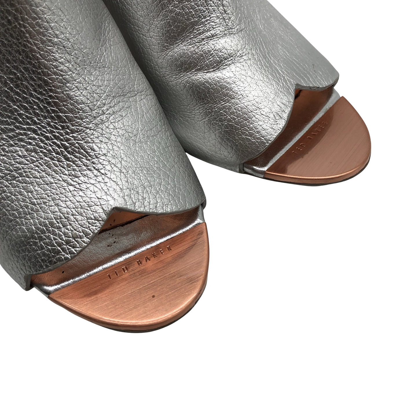 Naisten Ted Baker - Korolliset sandaalit, koko 37 - Hopea (2)
