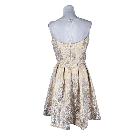 Naisten Chi Chi London - Juhlamekko, koko 40 - Beige (2)