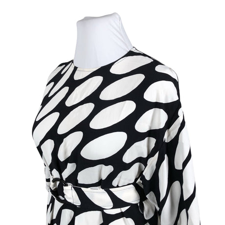 Naisten Marimekko - Sifonkimekko, koko 42 - Musta (2)