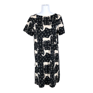 Naisten Marimekko - Trikoomekko, koko 40 - Musta (1)
