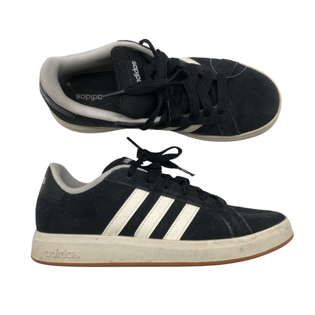 Naisten Adidas - Tennarit, koko 38 - Musta ()