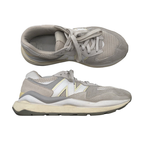Naisten New Balance - Lenkkarit, koko 41 - Harmaa ()