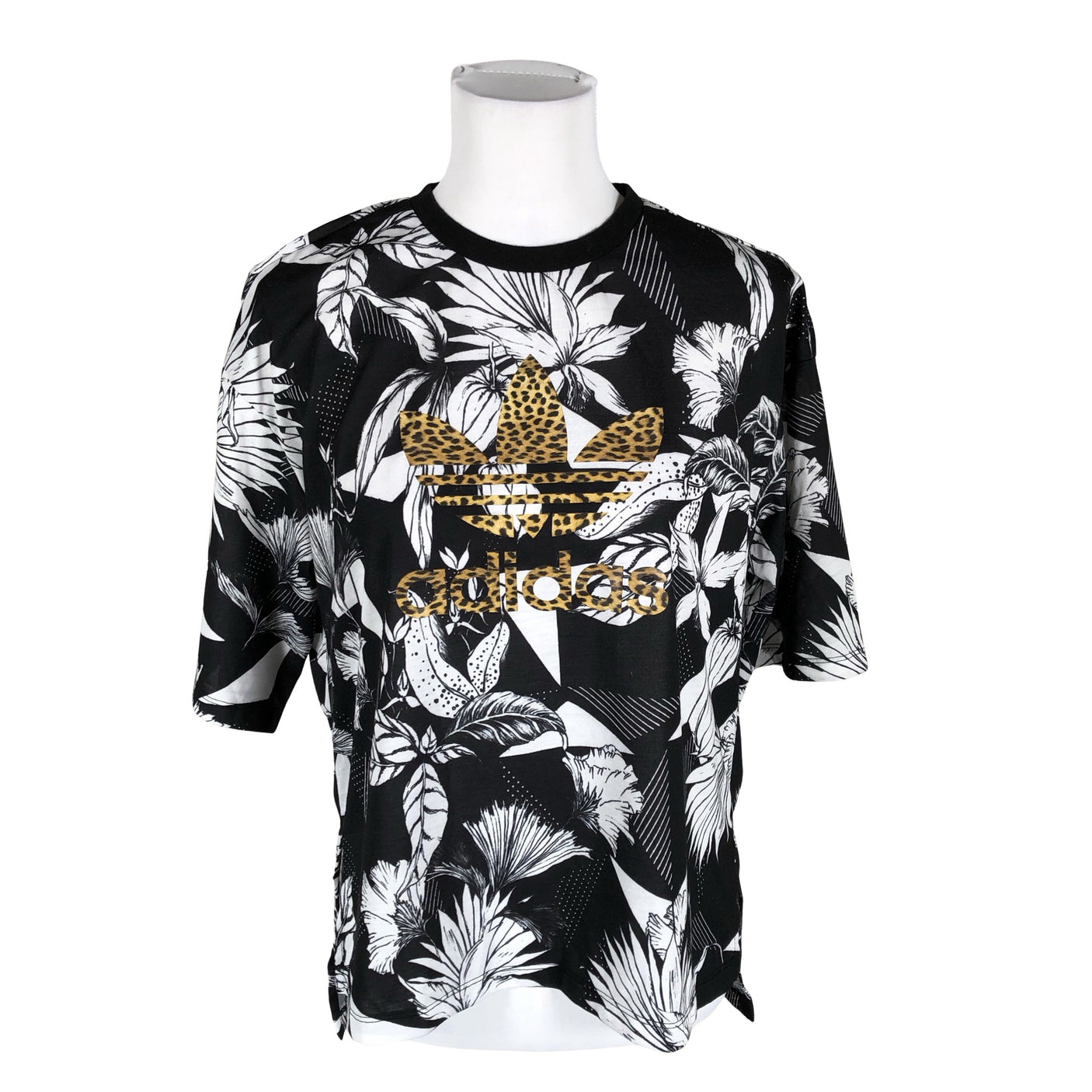 Naisten Adidas - T-paita, koko 38 - Musta (1)