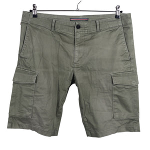 Miesten Tommy Hilfiger - Shortsit, koko L - Vihreä (1)
