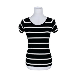 Naisten Marimekko - T-paita, koko 38 - Musta (1)