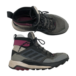 Unisex Adidas - Vaelluskengät, koko 39 - Harmaa (1)