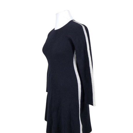 Naisten Tommy Hilfiger - Neulemekko, koko 42 - Sininen (2)