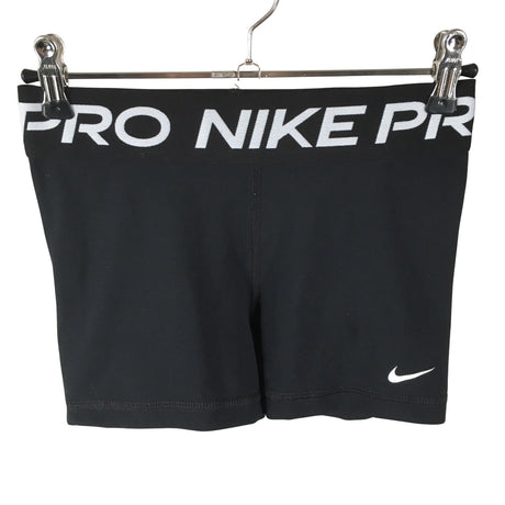 Naisten Nike - Urheilushortsit, koko 36 - Musta ()