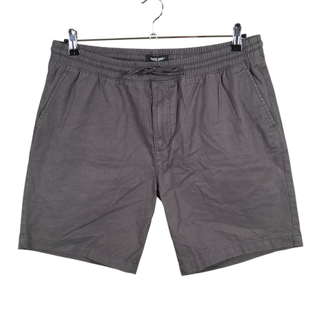 Miesten TAKE OFF - Shortsit, koko XL - Harmaa ()