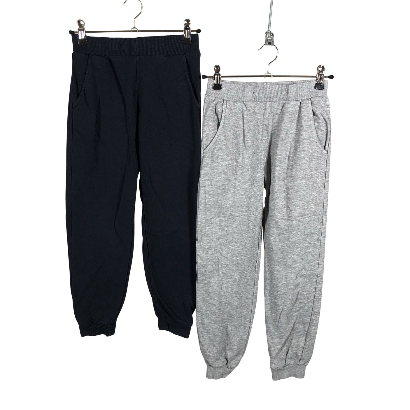 Unisex Lindex - Collegehousut, koko 122 - 128 - Musta (1)