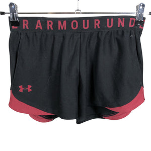 Naisten Under Armour - Urheilushortsit, koko 34 - Musta (1)