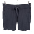 Naisten Peak Performance - Collegeshortsit, koko 40 - Musta ()