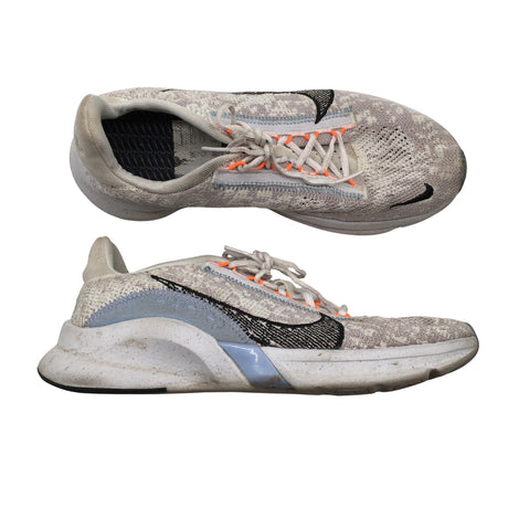 Naisten Nike - Lenkkarit, koko 40 - Valkoinen ()