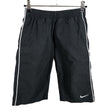 Unisex Nike - Shortsit, koko 146 - 152 - Musta ()