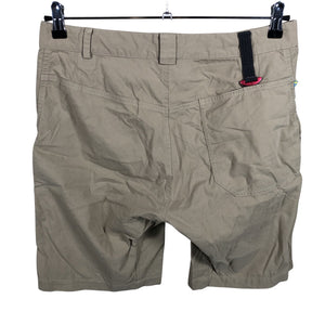 Naisten klättermusen - Shortsit, koko 38 - Beige (2)