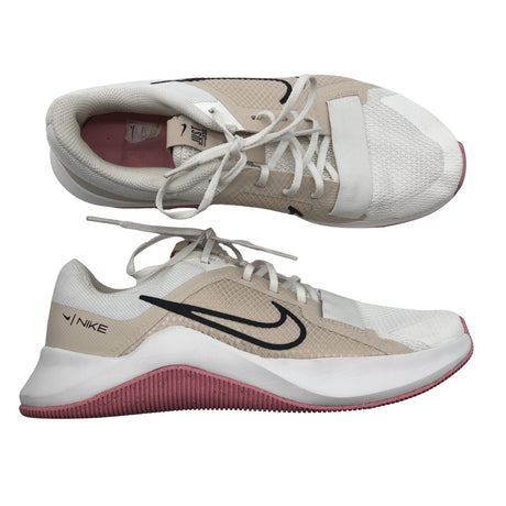 Naisten Nike - Lenkkarit, koko 41 - Beige ()