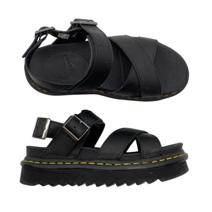 Naisten Dr. Martens - Sandaalit, koko 38 - Musta (1)