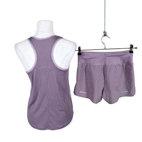Naisten Asics - Urheilushortsit, koko 36 - Violetti (2)