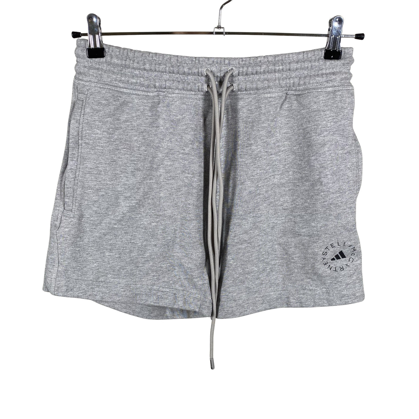 Naisten Adidas - Collegeshortsit, koko 36 - Harmaa (1)
