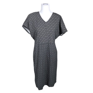 Naisten Marimekko - Trikoomekko, koko 40 - Musta (1)