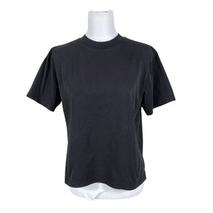 Naisten Uniqlo - T-paita, koko 40 - Musta (1)