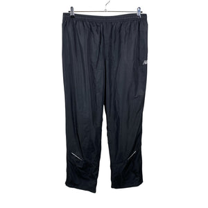 Miesten New Balance - Ulkoiluhousut, koko M - Musta (1)