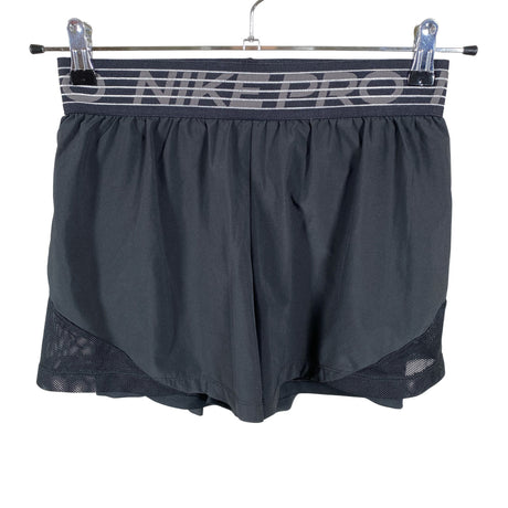Naisten Nike - Urheilushortsit, koko 36 - Musta ()