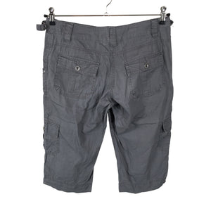 Naisten Hummel - Shortsit, koko 38 - Harmaa (2)
