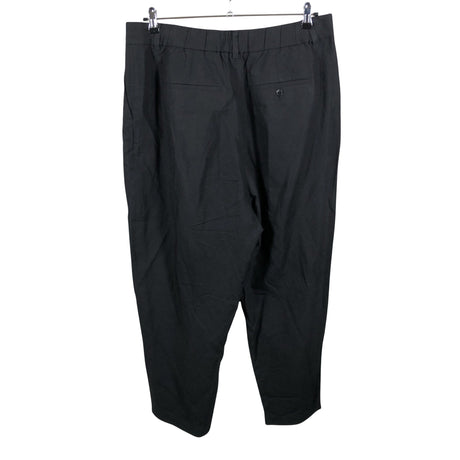 Naisten Uniqlo - Kangashousut, koko 44 - Musta (2)