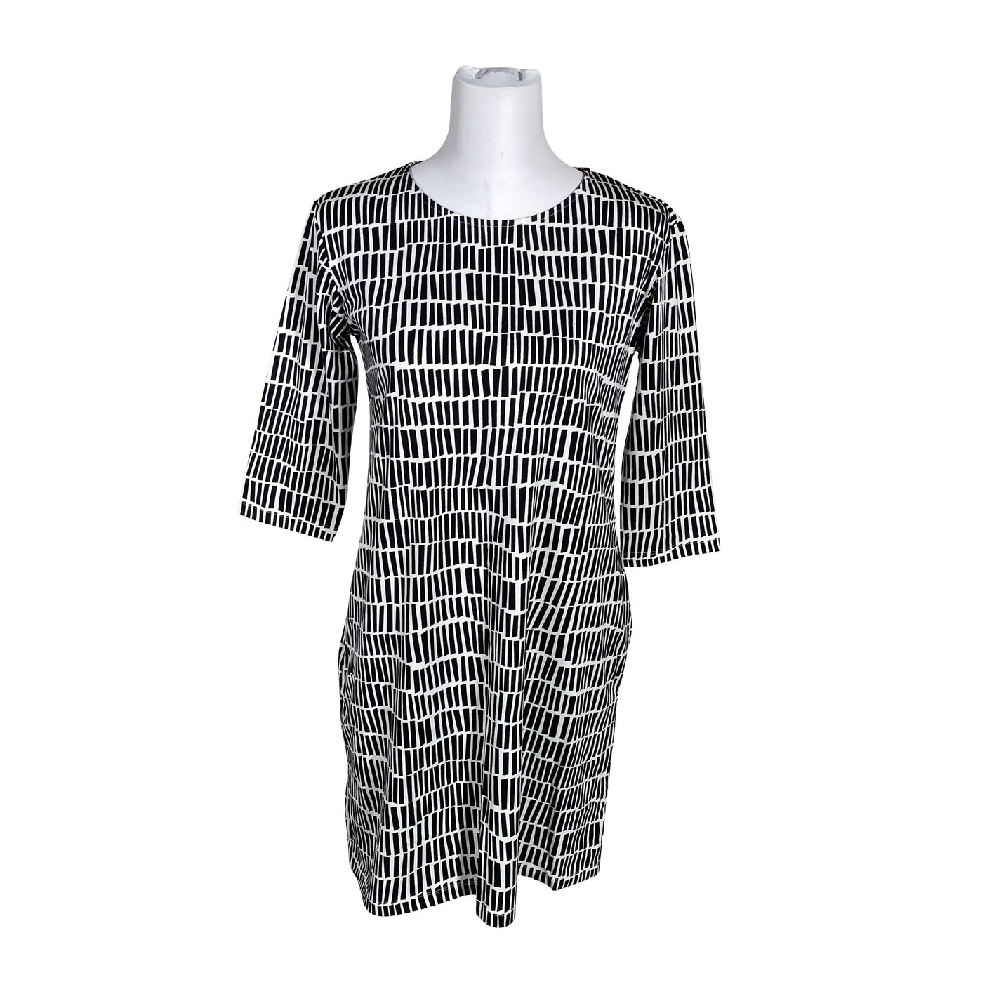 Naisten Marimekko - Trikoomekko, koko 36 - Musta (1)